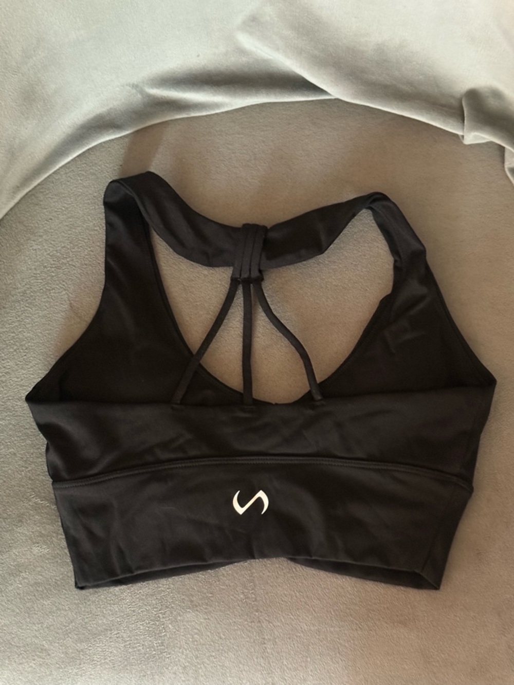 TLF black sports bra - Picture 2 of 3